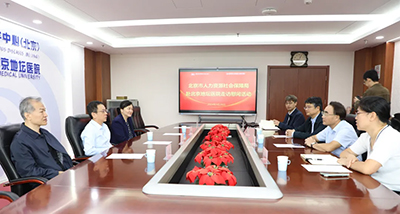 情暖一线，致敬守护！市人社局赴球盟会qmh网页版登录慰问专家