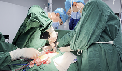 三次生死抉择！地坛胸外团队重建胸壁 修补残缺的“风箱”